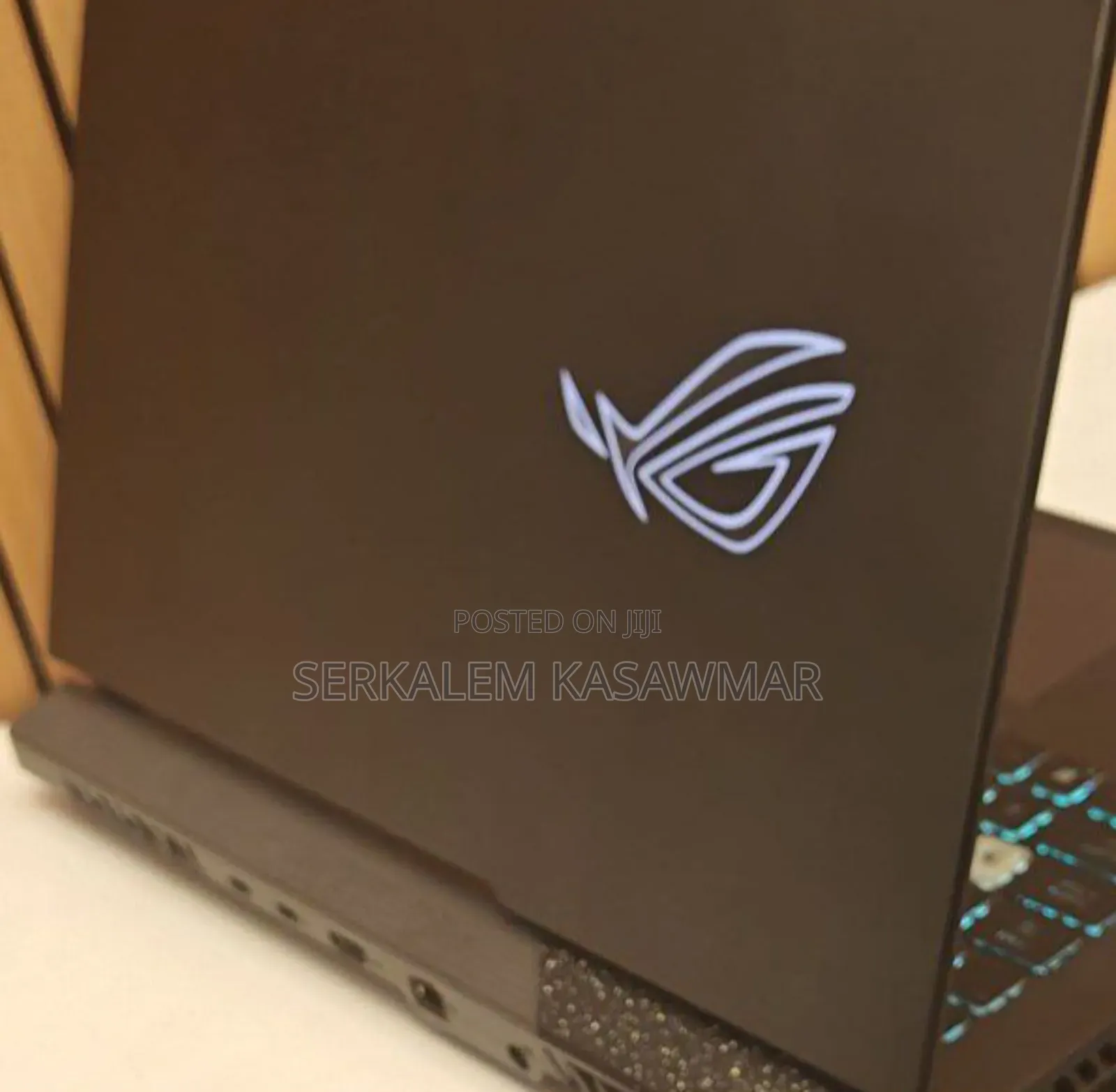 New Laptop Asus ROG Strix G15 16GB AMD Ryzen 9 SSD 512GB