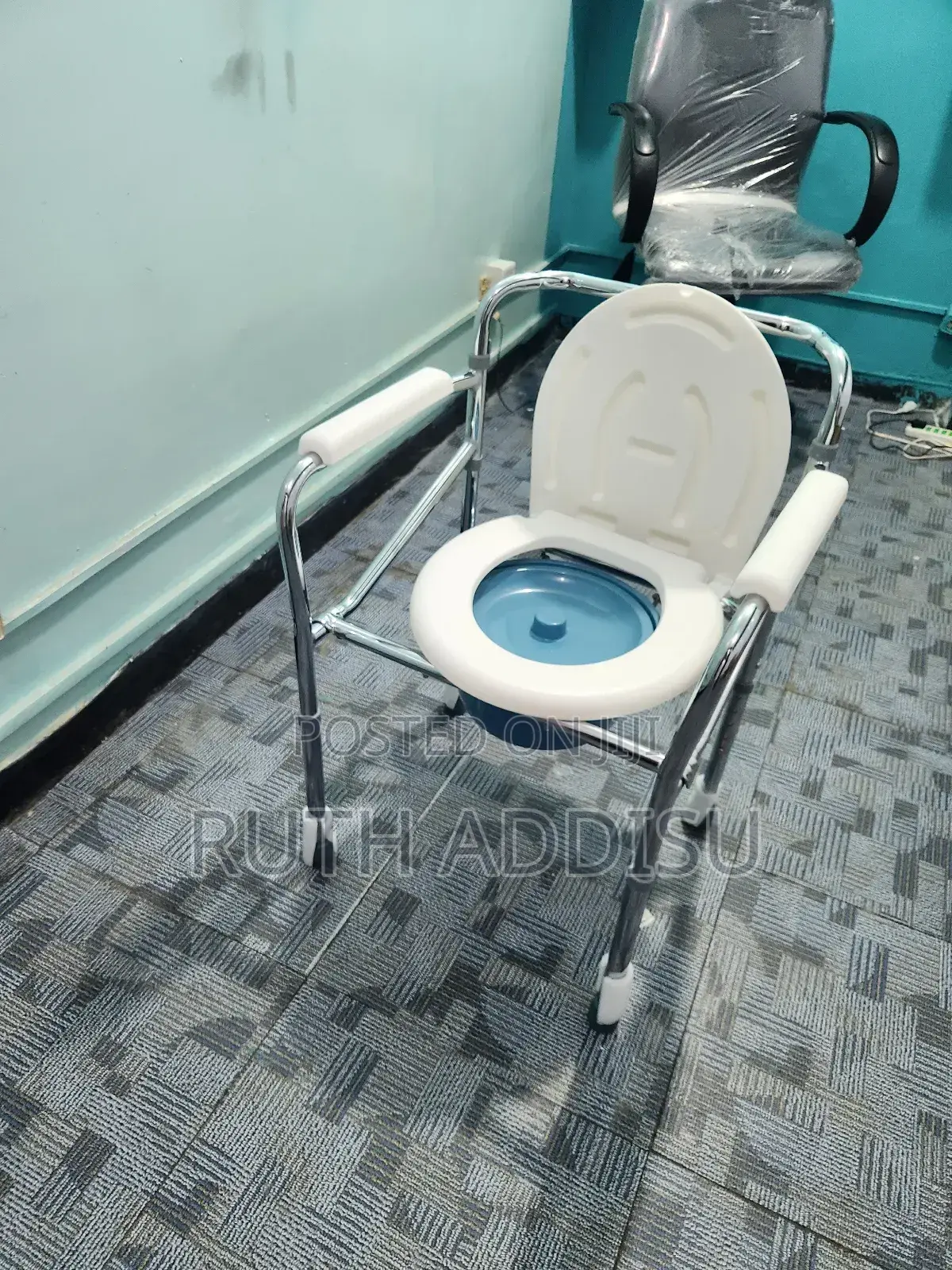 Commode Chair峻峭toilet Chair死後commode Chair嵾老commode Chair求救poty Chair