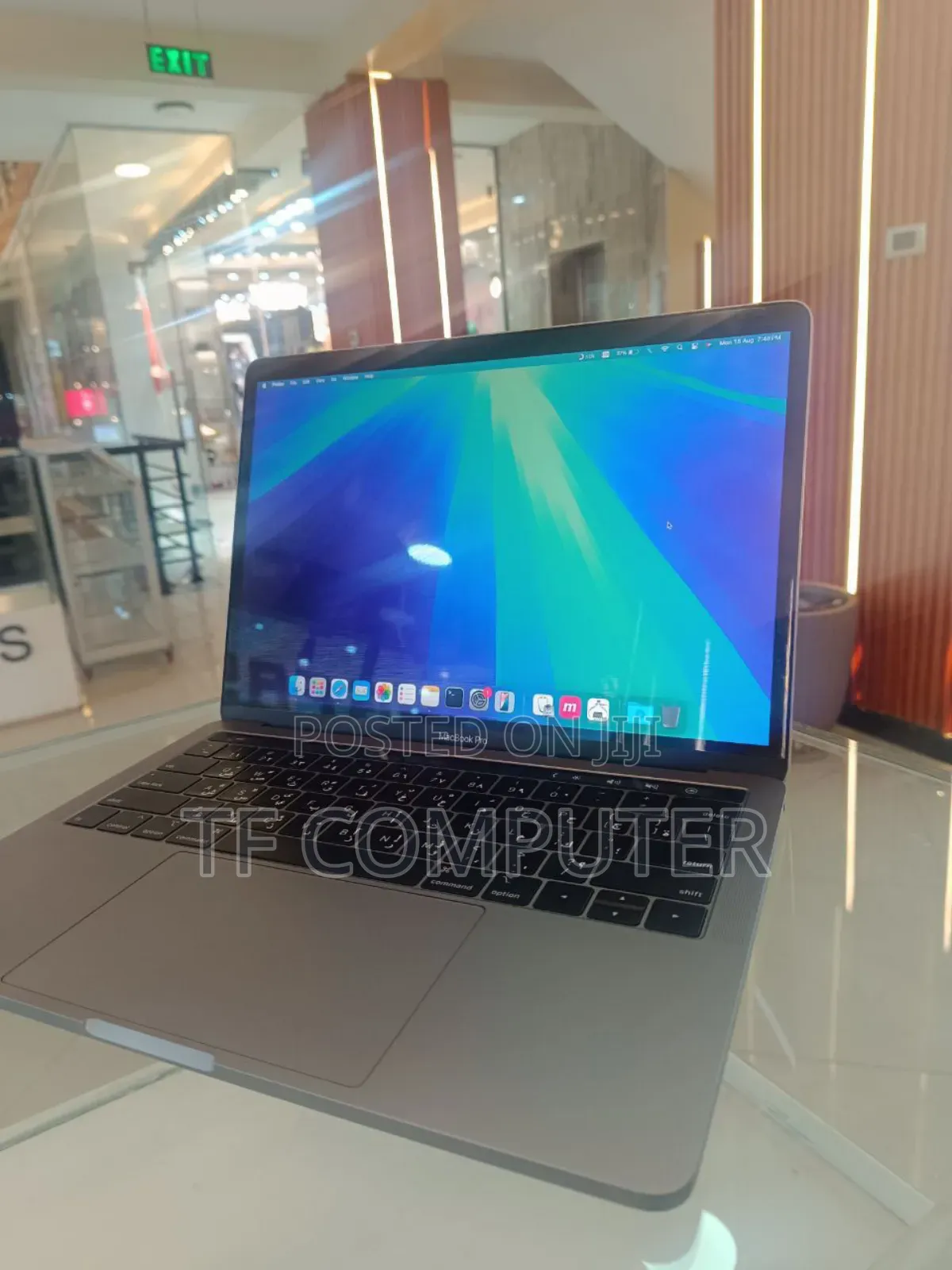 New Laptop Apple MacBook Pro 2019 8GB Intel Core I5 SSD 256GB
