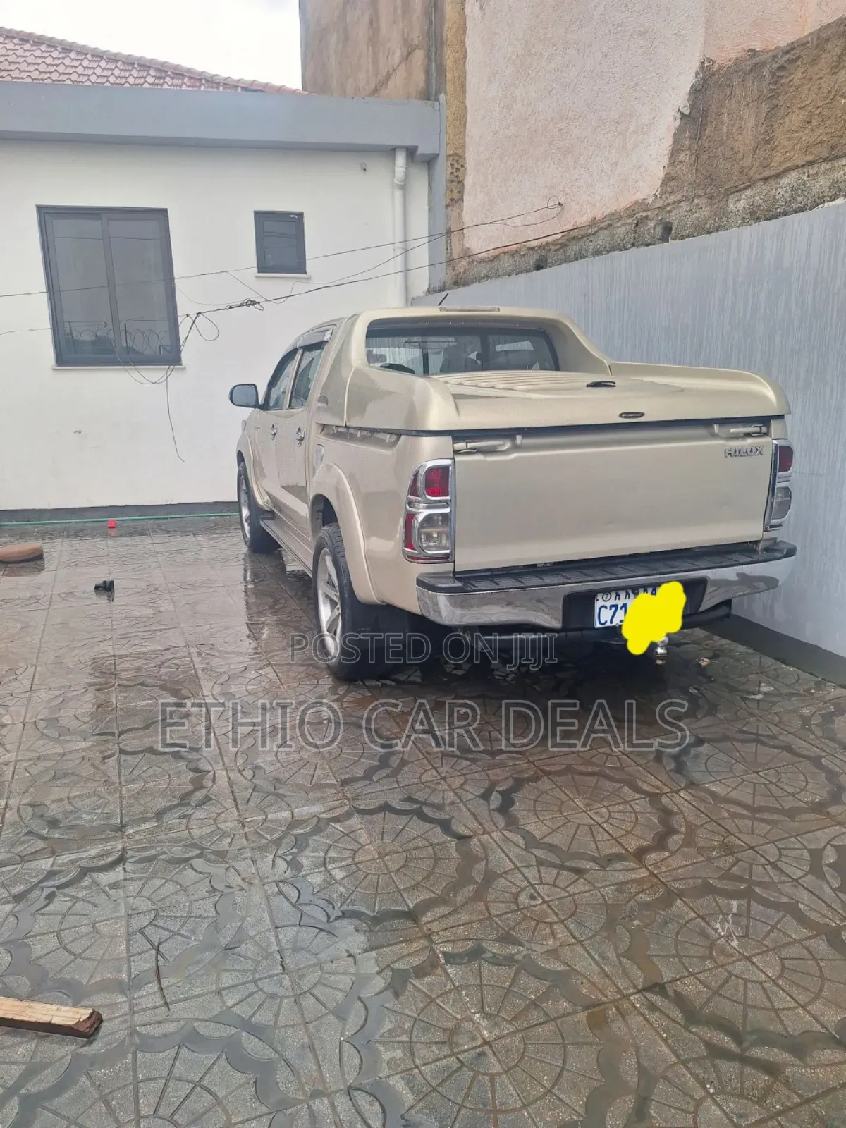 Toyota Hilux 2014 Pink