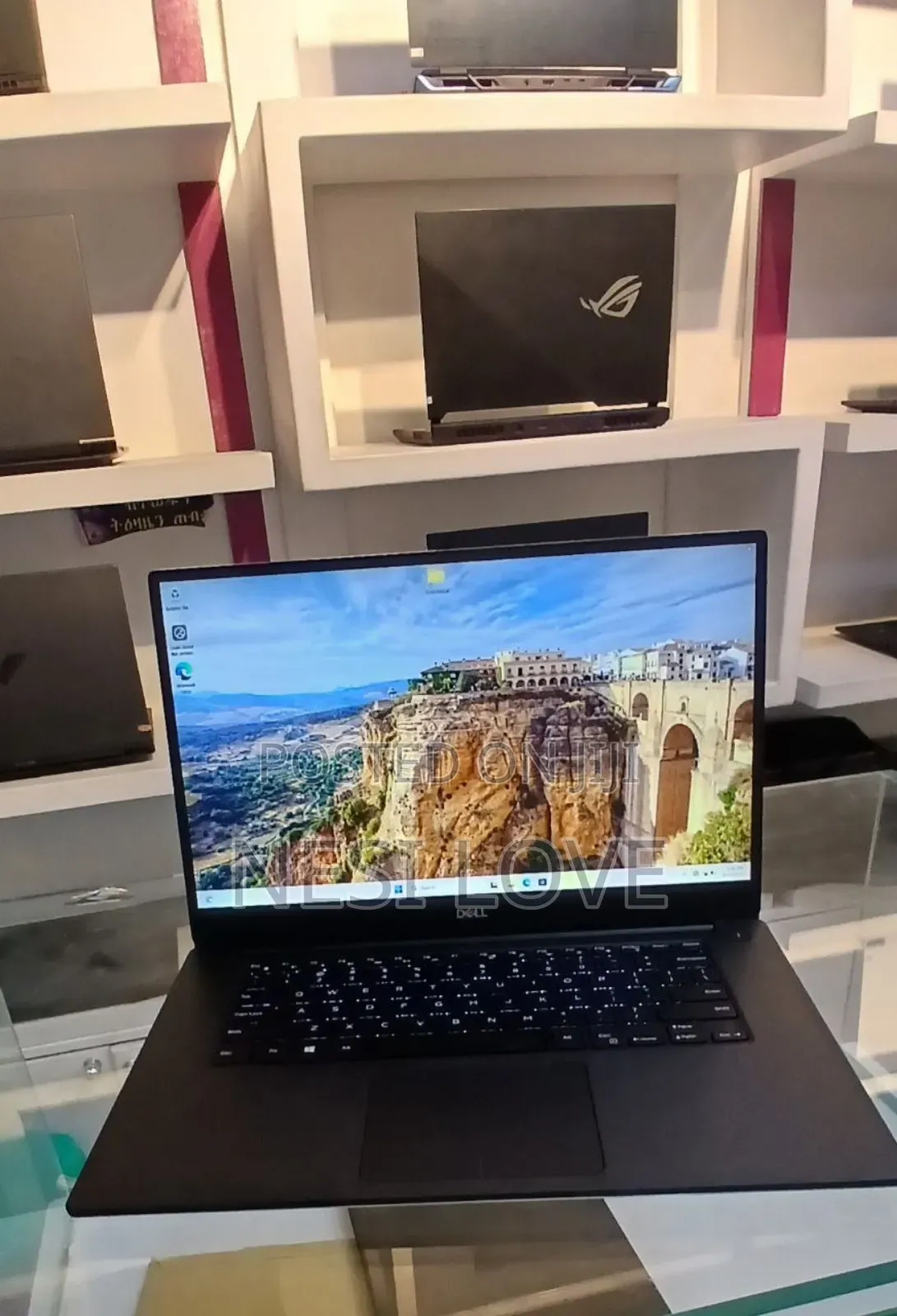 New Laptop Dell XPS 15 16GB Intel Core I7 SSD 512GB