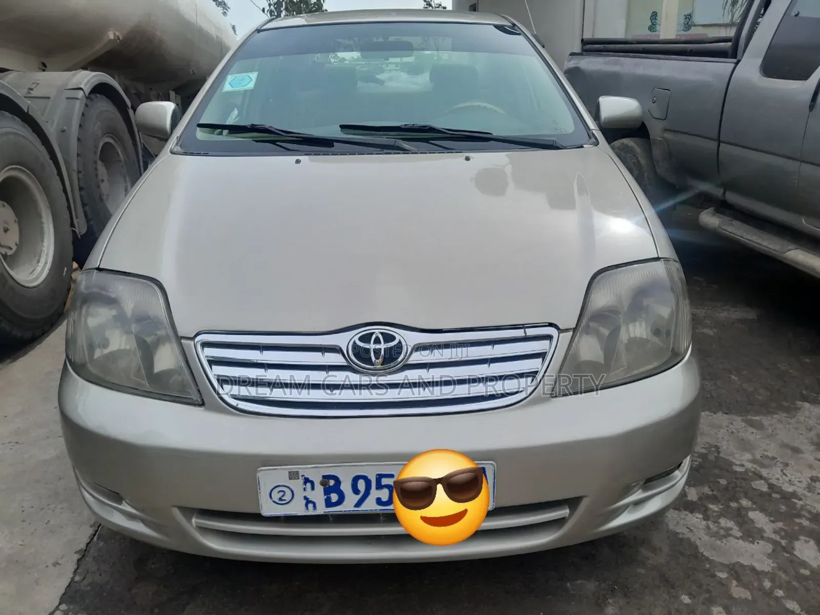 Toyota Corolla Sedan Automatic 2003 Gold