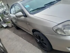 Toyota Corolla Sedan Automatic 2003 Gold