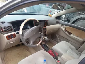 Toyota Corolla Sedan Automatic 2003 Gold