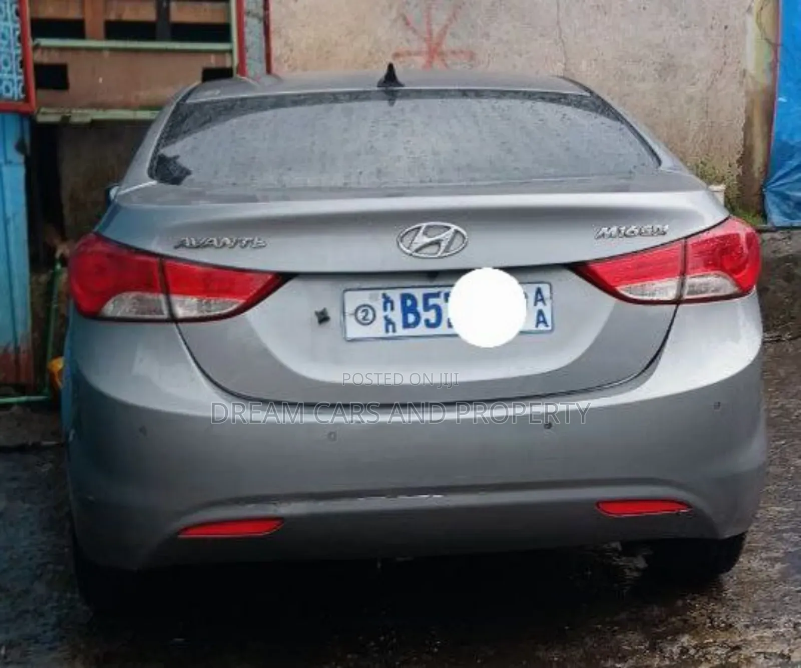 Hyundai Avante 2011 Silver