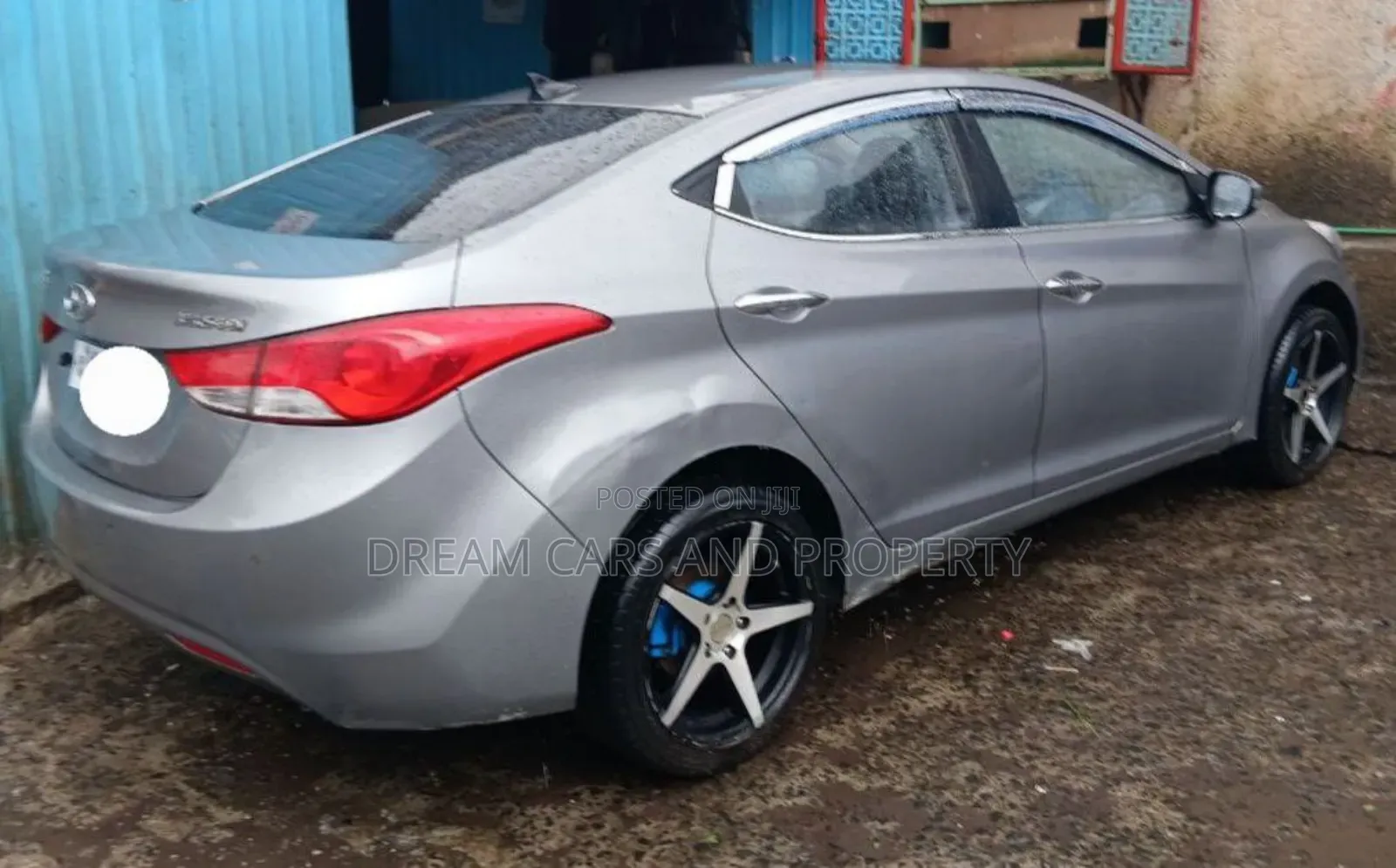 Hyundai Avante 2011 Silver