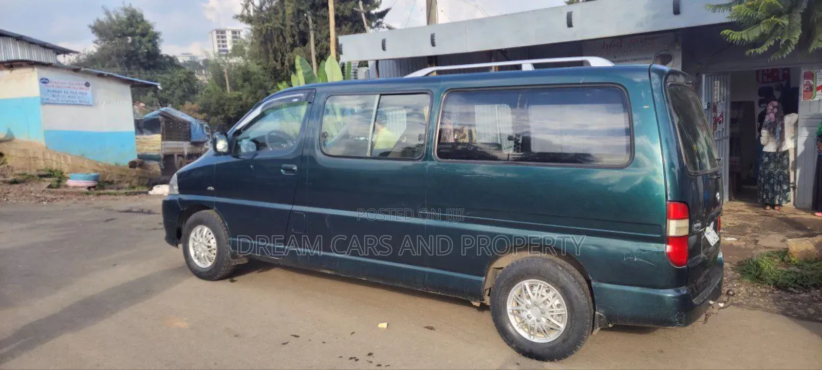 Toyota HiAce 2008 Green