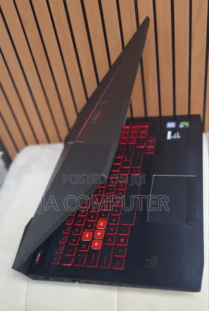 New Laptop HP Omen X 16GB Intel Core I7 SSHD (Hybrid) 1.5T