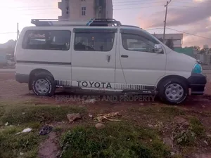 Toyota HiAce 2008 White