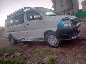 Toyota HiAce 2008 White