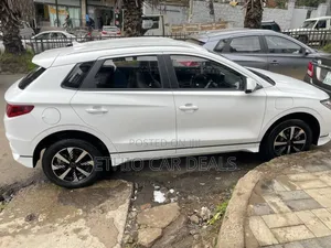 BYD E2 43 kWh 94 hp FWD 2024 White