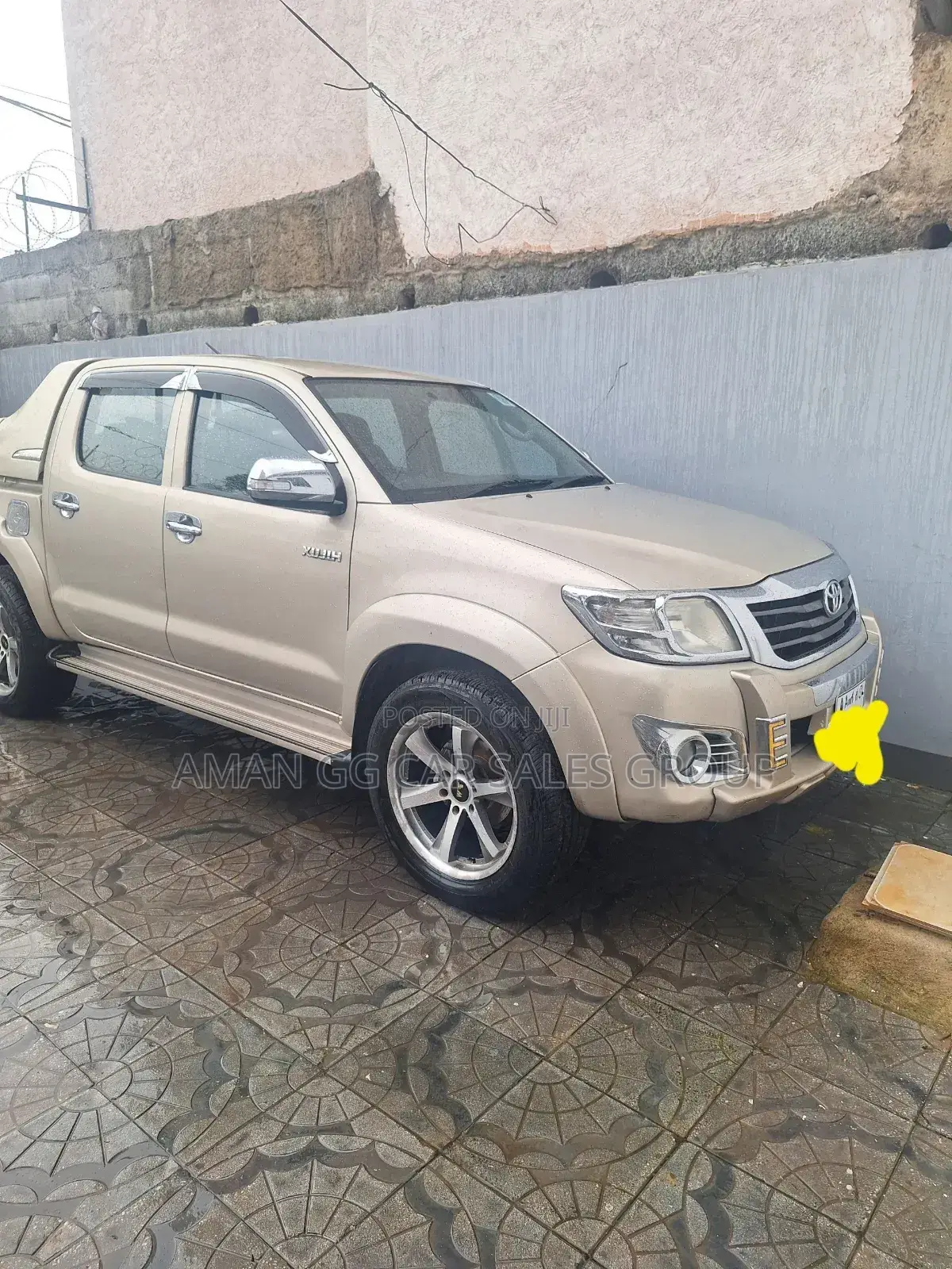Toyota Hilux 2015 Gray