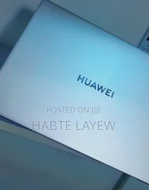 New Laptop Huawei MateBook 13 WRT-W29E 8GB Intel Core I5 SSD 512GB