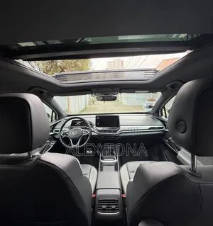 Volkswagen ID.4 2022 White