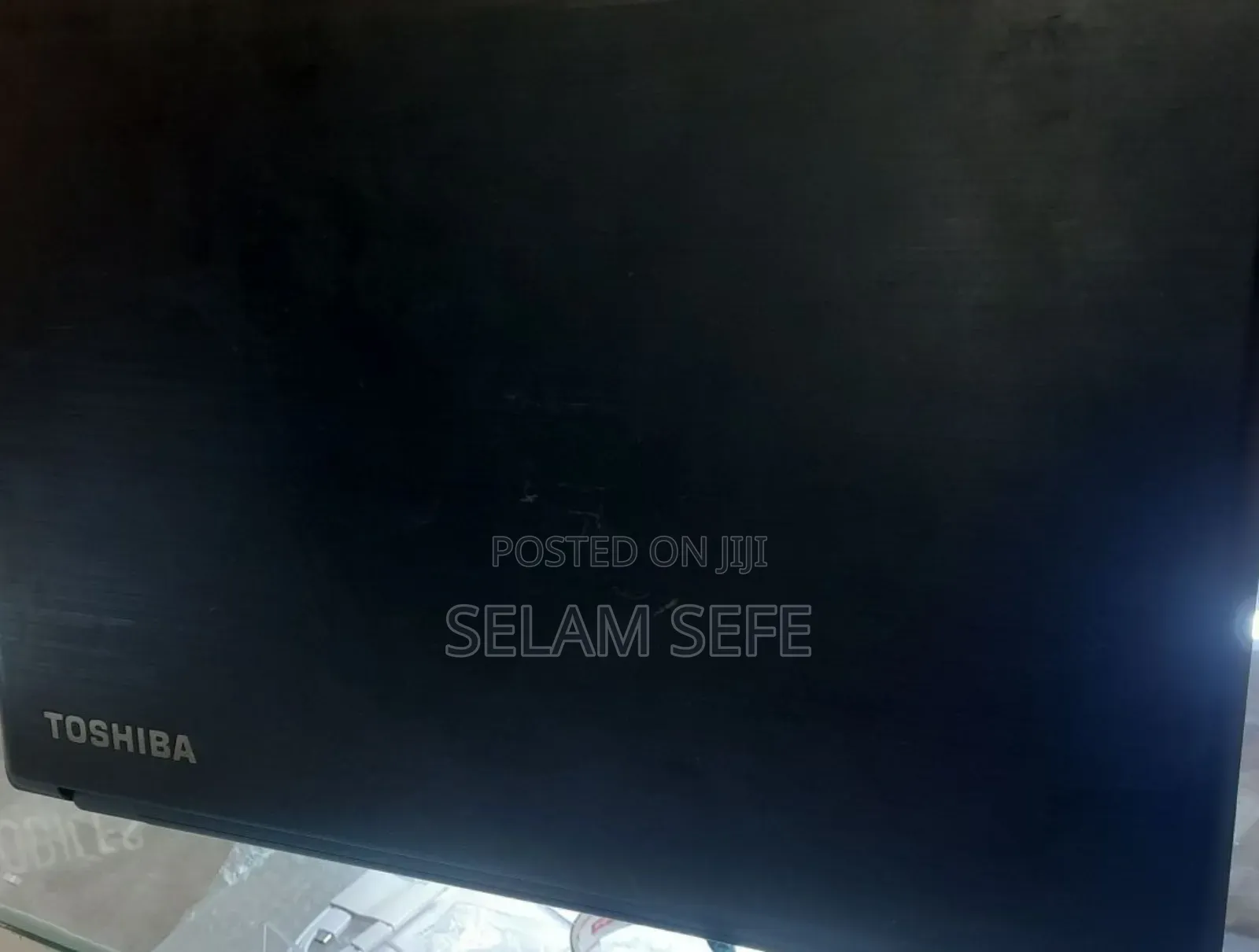 New Laptop Toshiba Satellite Pro B40 4GB Intel Core I5 HDD 1T