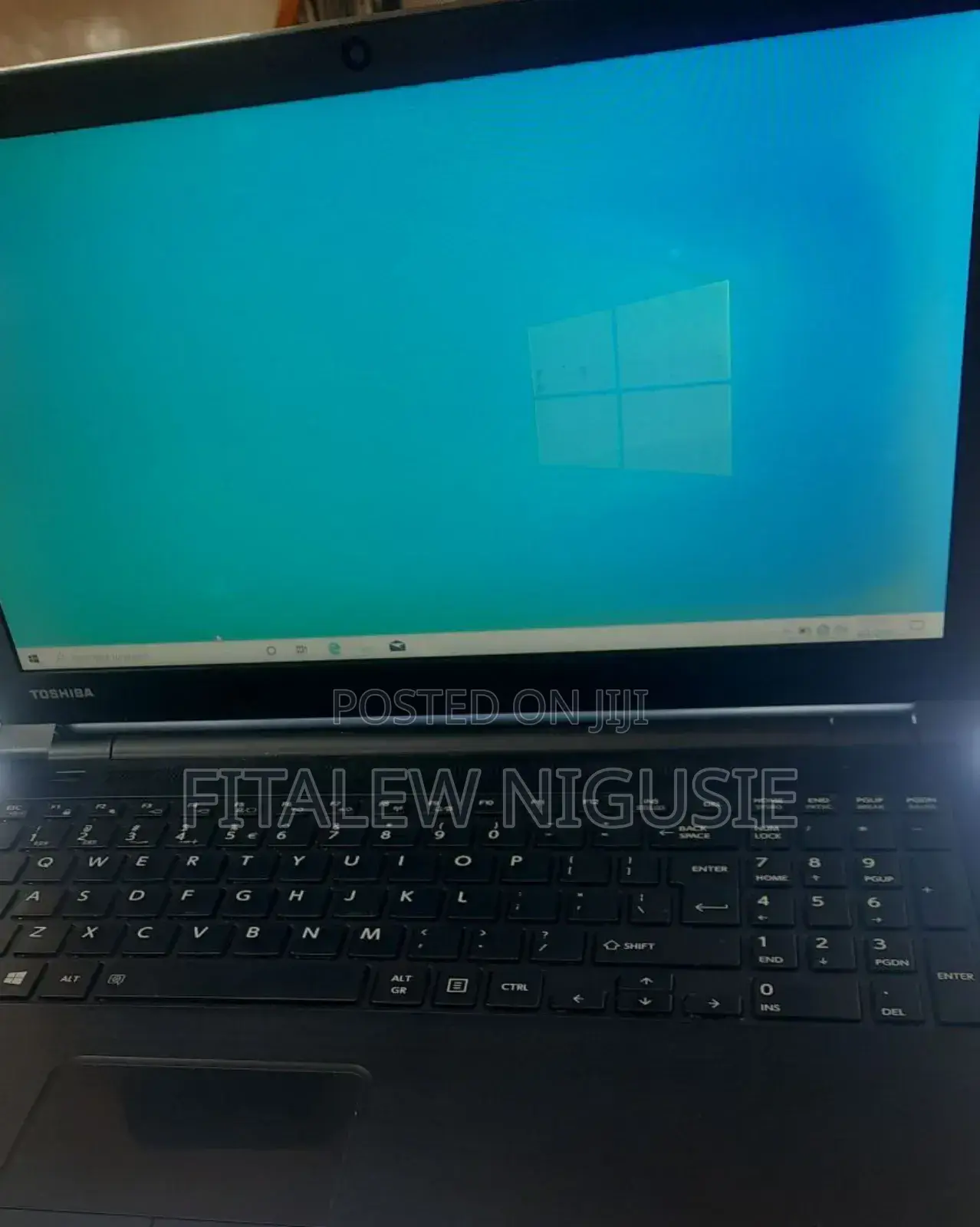 New Laptop Toshiba Satellite Pro B40 4GB Intel Core I5 HDD 1T