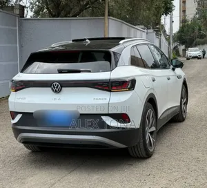 Volkswagen ID.4 2022 White