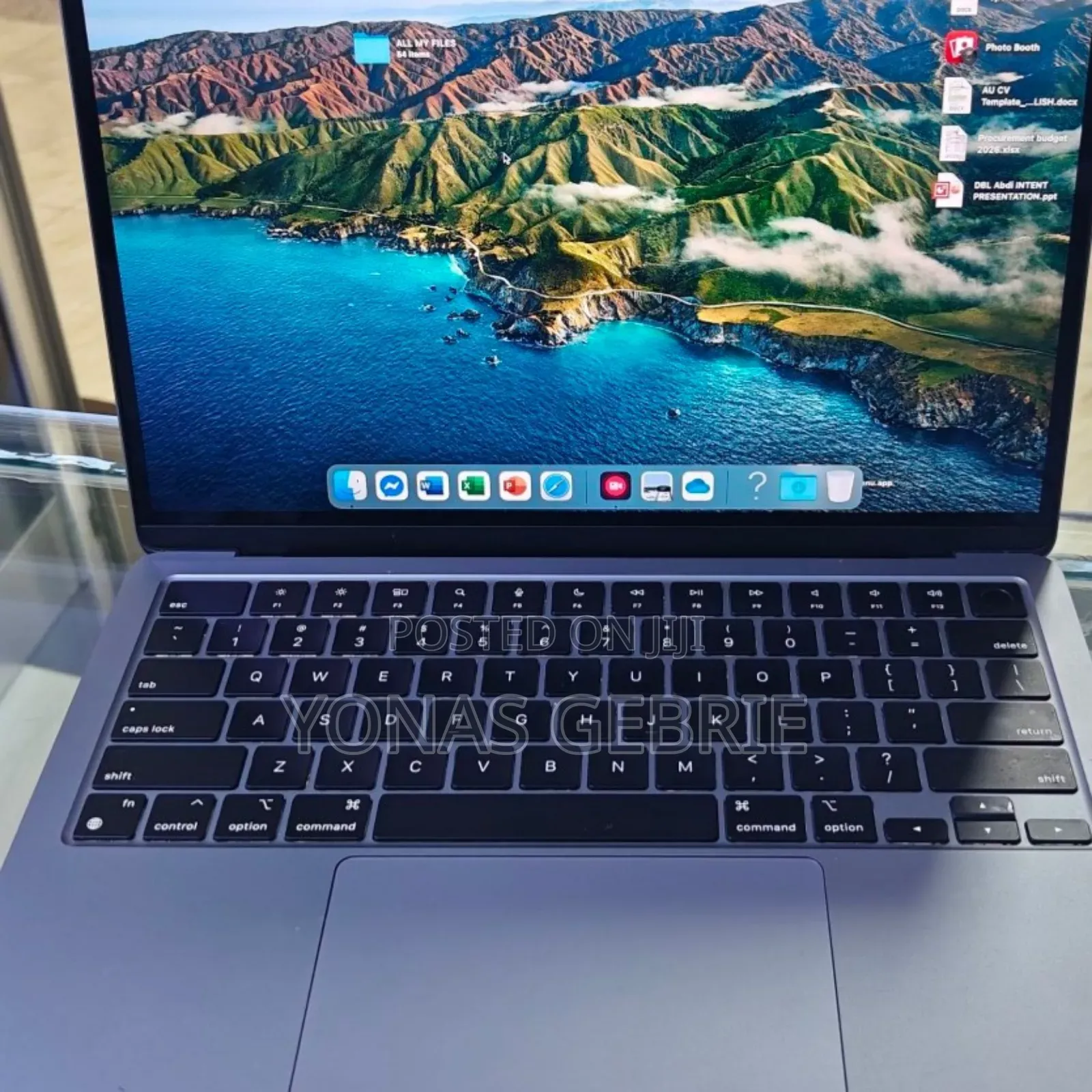 New Laptop Apple MacBook Air 2022 M2 8GB Apple M2 SSD 512GB