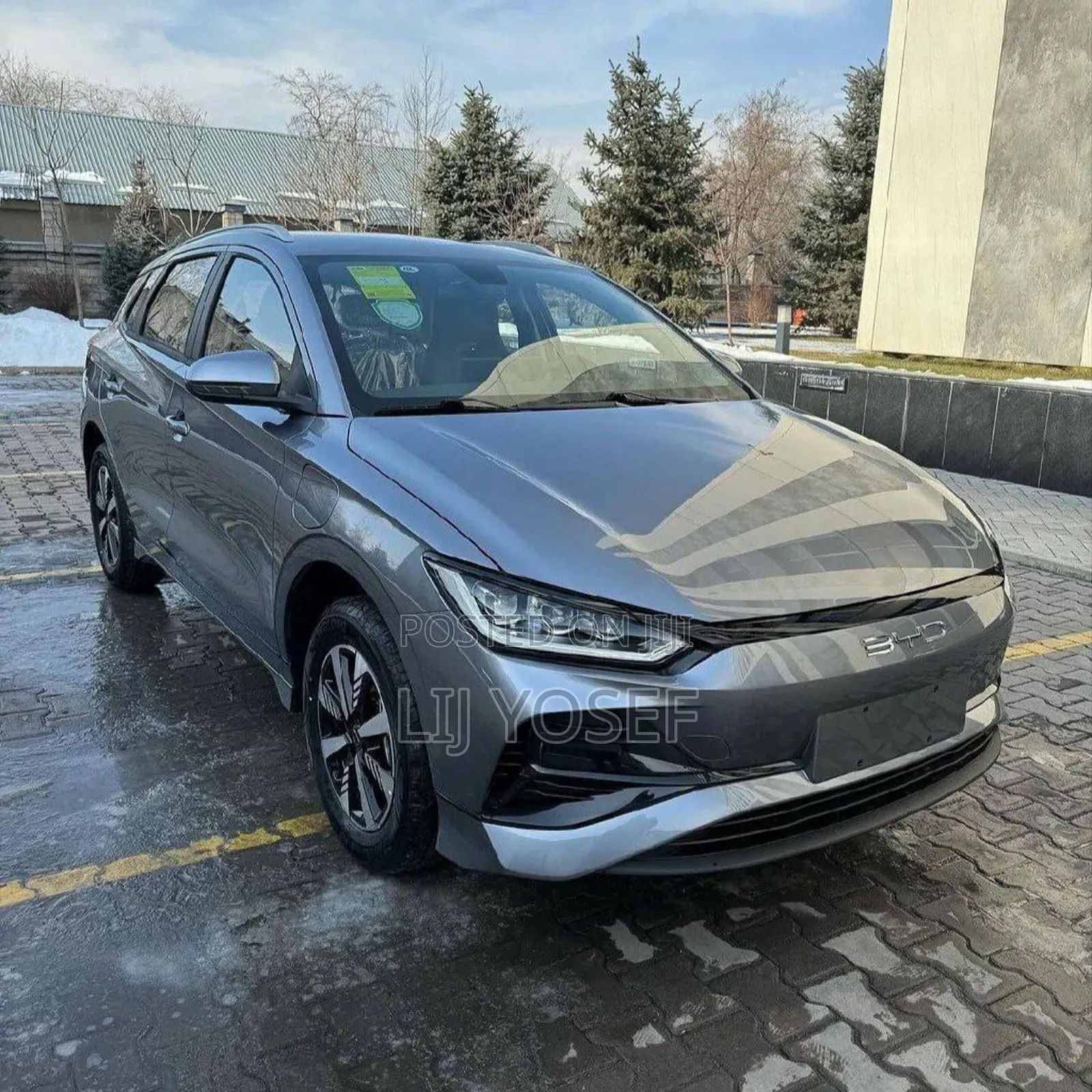 New BYD E2 43 kWh 94 hp FWD 2025 Gray