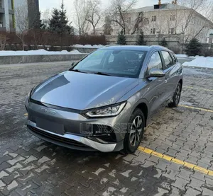 New BYD E2 43 kWh 94 hp FWD 2025 Gray