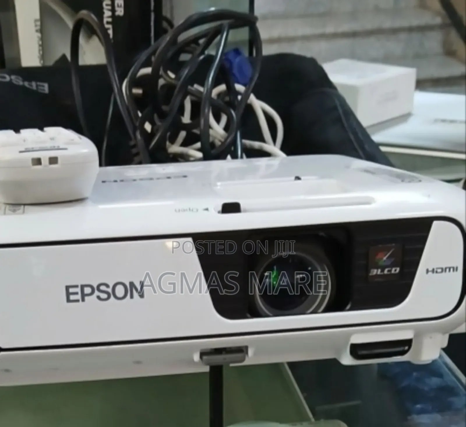 Epson Projector With Remote Model Name: Eb-X31