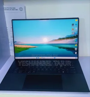 New Laptop Dell XPS 15 16GB Intel Core I7 SSD 512GB