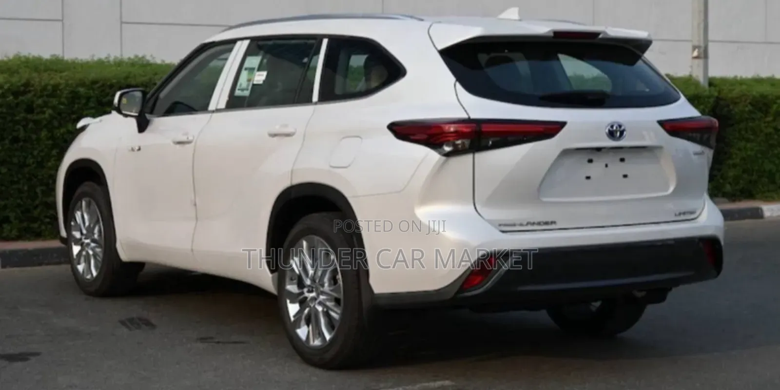Toyota Highlander Hybrid 2024 White