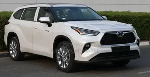 Toyota Highlander Hybrid 2024 White