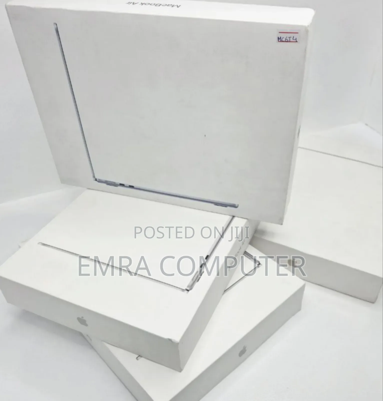 New Apple MacBook Air 2025 M4 13-Inch 16GB Apple M4 Max SSD 256GB