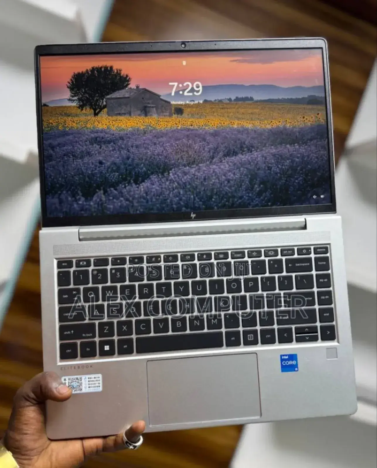 New Laptop HP EliteBook 640 G10 16GB Intel Core I7 SSD 1T