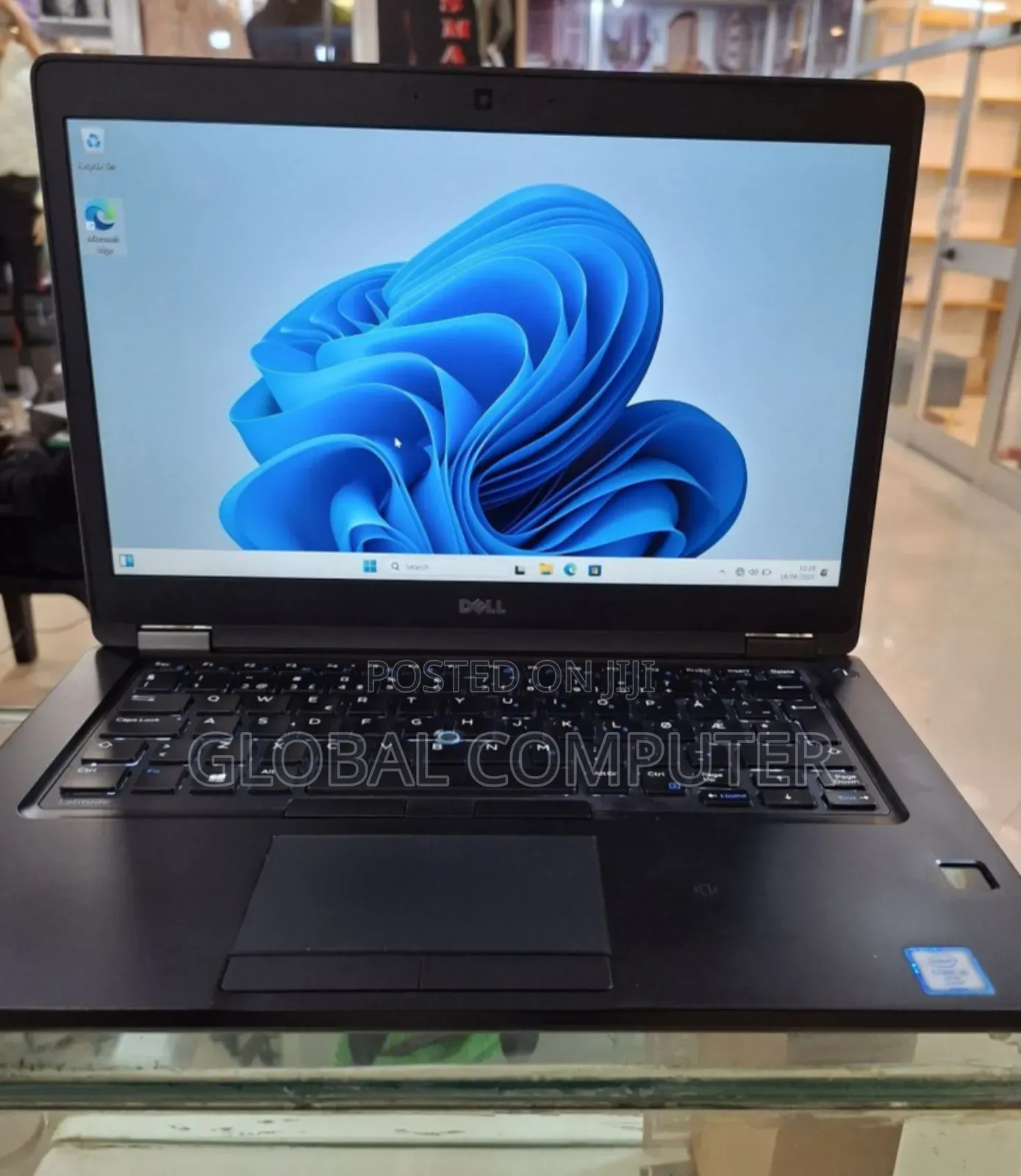 New Laptop Dell Latitude 5310 8GB Intel Core I5 SSD 256GB
