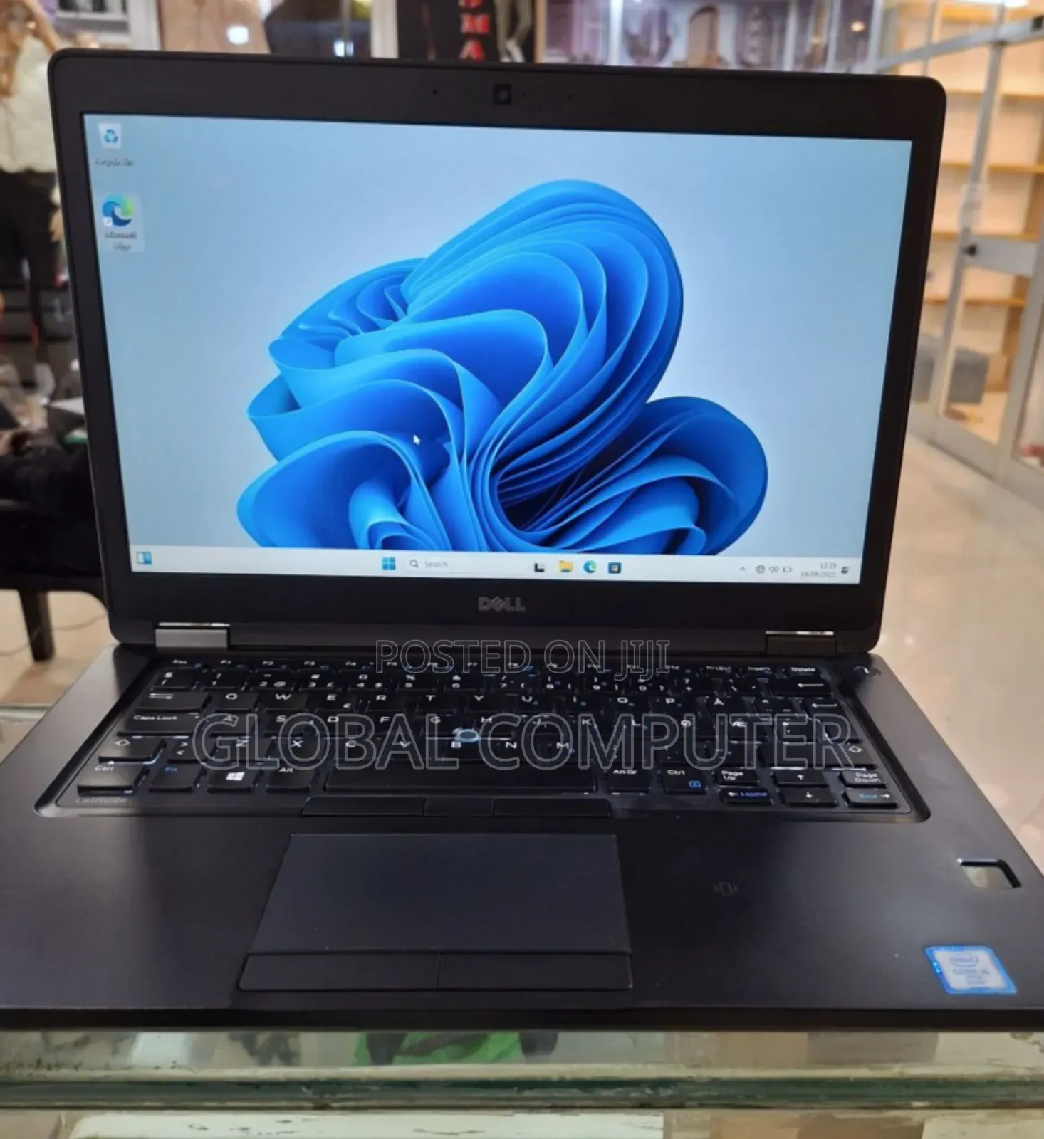 New Laptop Dell Latitude 5310 8GB Intel Core I5 SSD 256GB