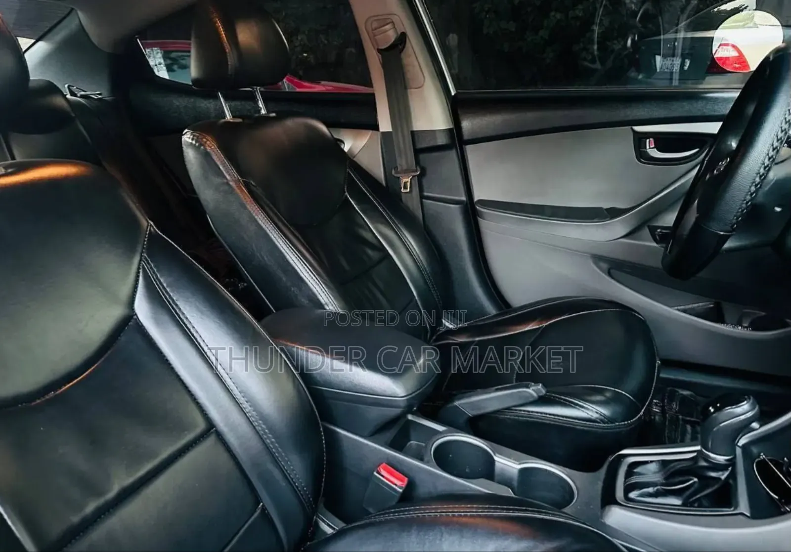 Hyundai Elantra 2015 Silver