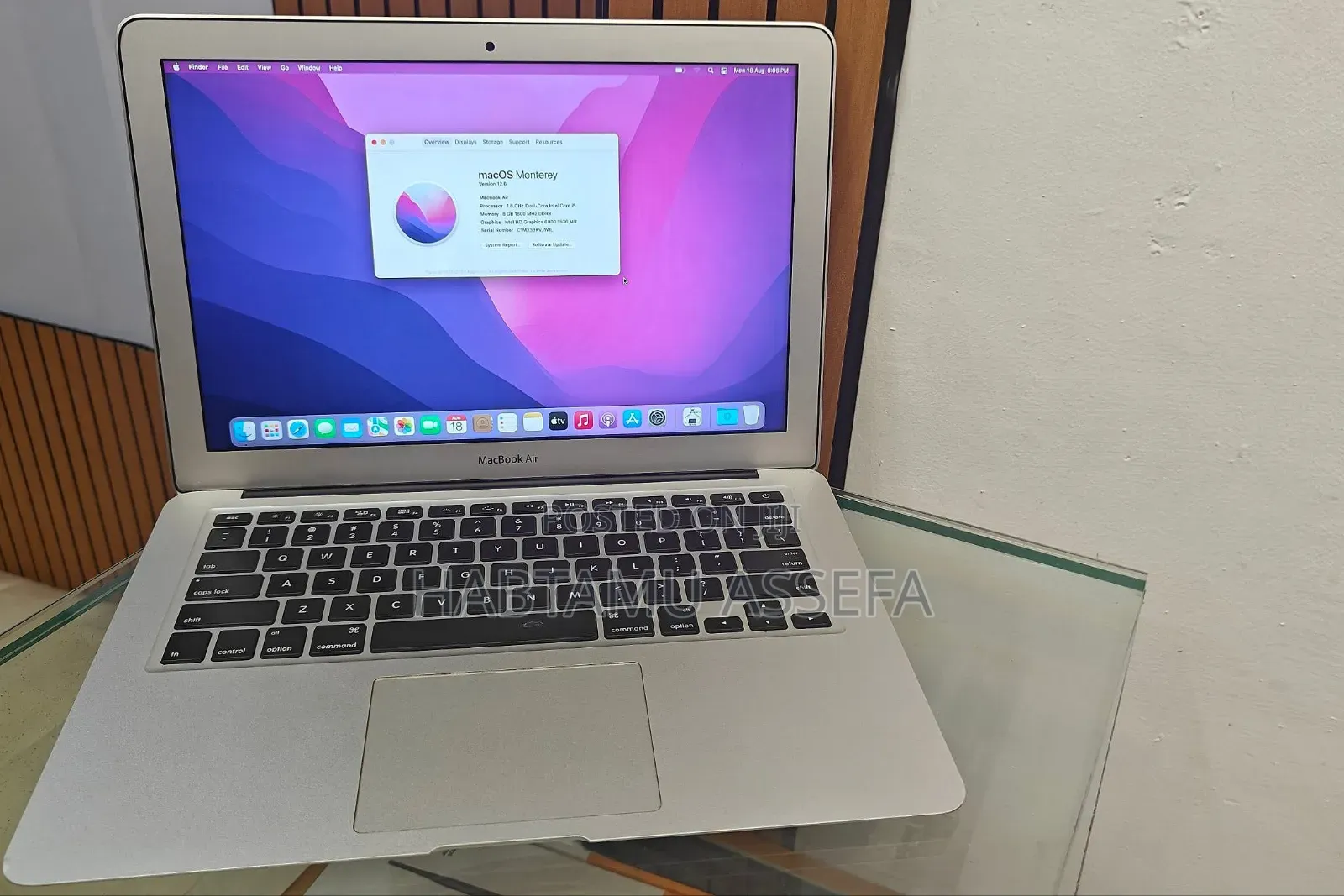 New Laptop Apple MacBook Pro 2017 8GB Intel Core I5 SSD 256GB