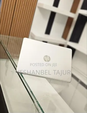 New Laptop HP Stream Notebook 8GB Intel Core I5 SSD 512GB