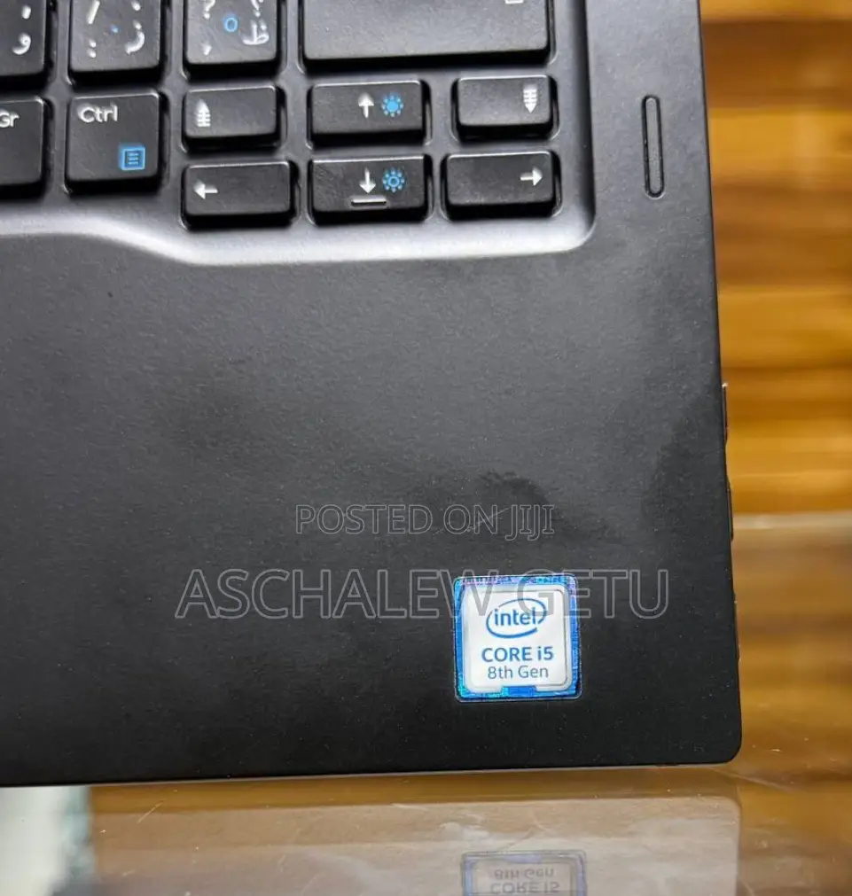 New Laptop Dell Latitude 5300 8GB Intel Core I5 SSD 512GB