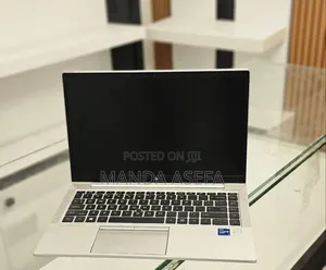 New Laptop HP EliteBook 840 G8 16GB Intel Core I7 SSD 512GB