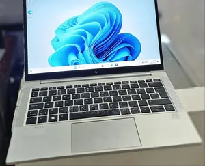 New Laptop HP EliteBook 830 G8 16GB Intel Core I5 SSD 512GB