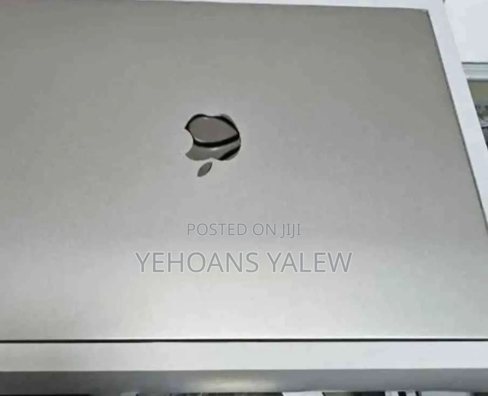 New Laptop Apple MacBook Air 2023 M2 8GB Apple M2 SSD 512GB