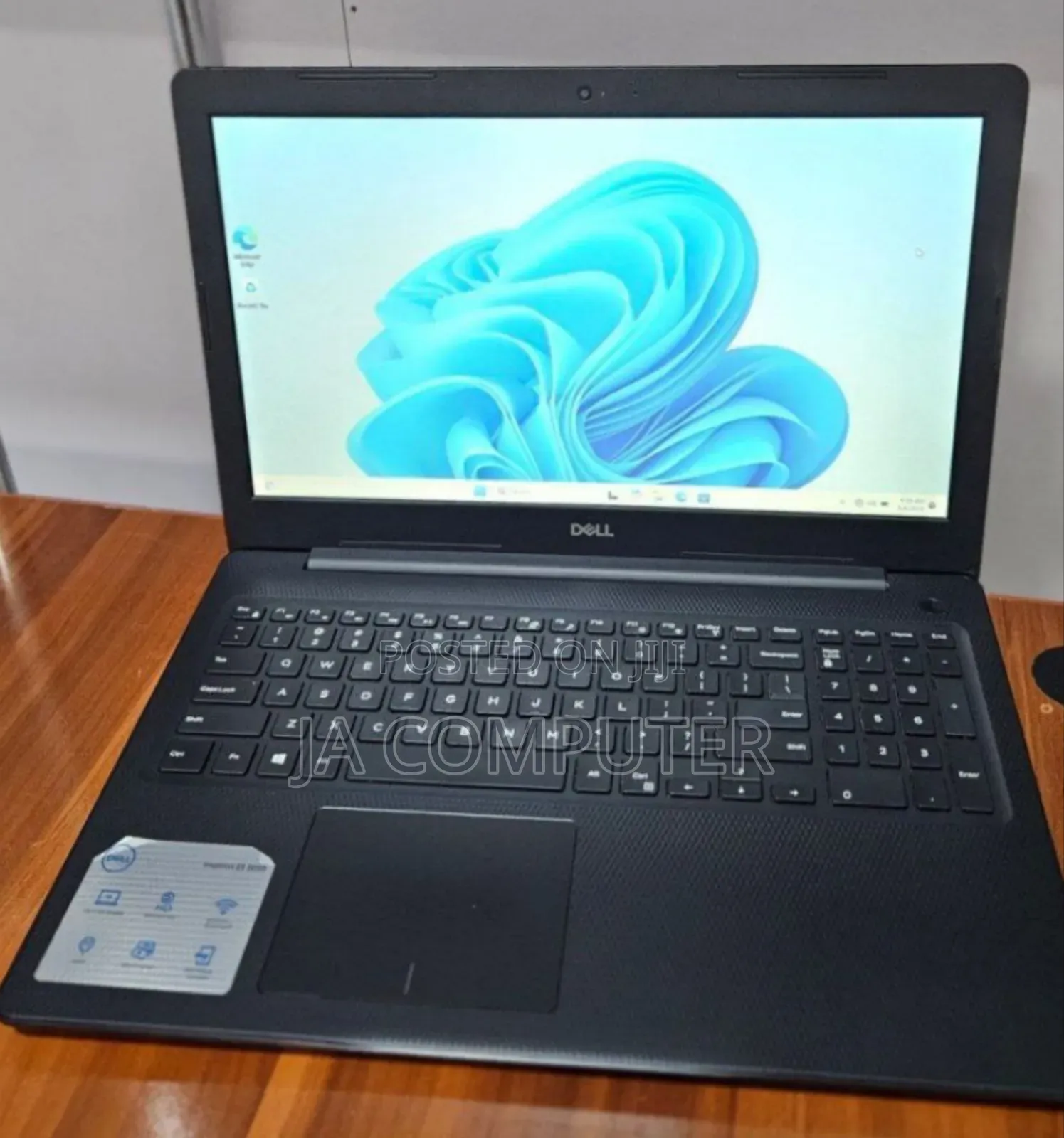 New Laptop Dell Inspiron 15 8GB Intel Core I5 HDD 1T