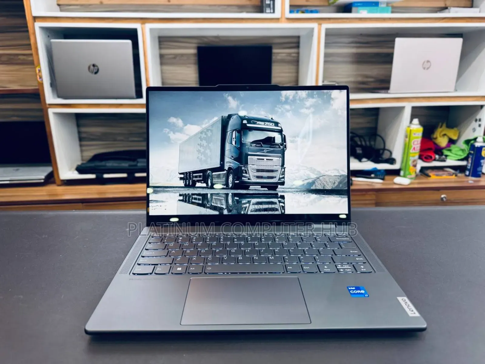 New Laptop Lenovo Yoga 7i 16GB Intel Core I7 SSD 512GB