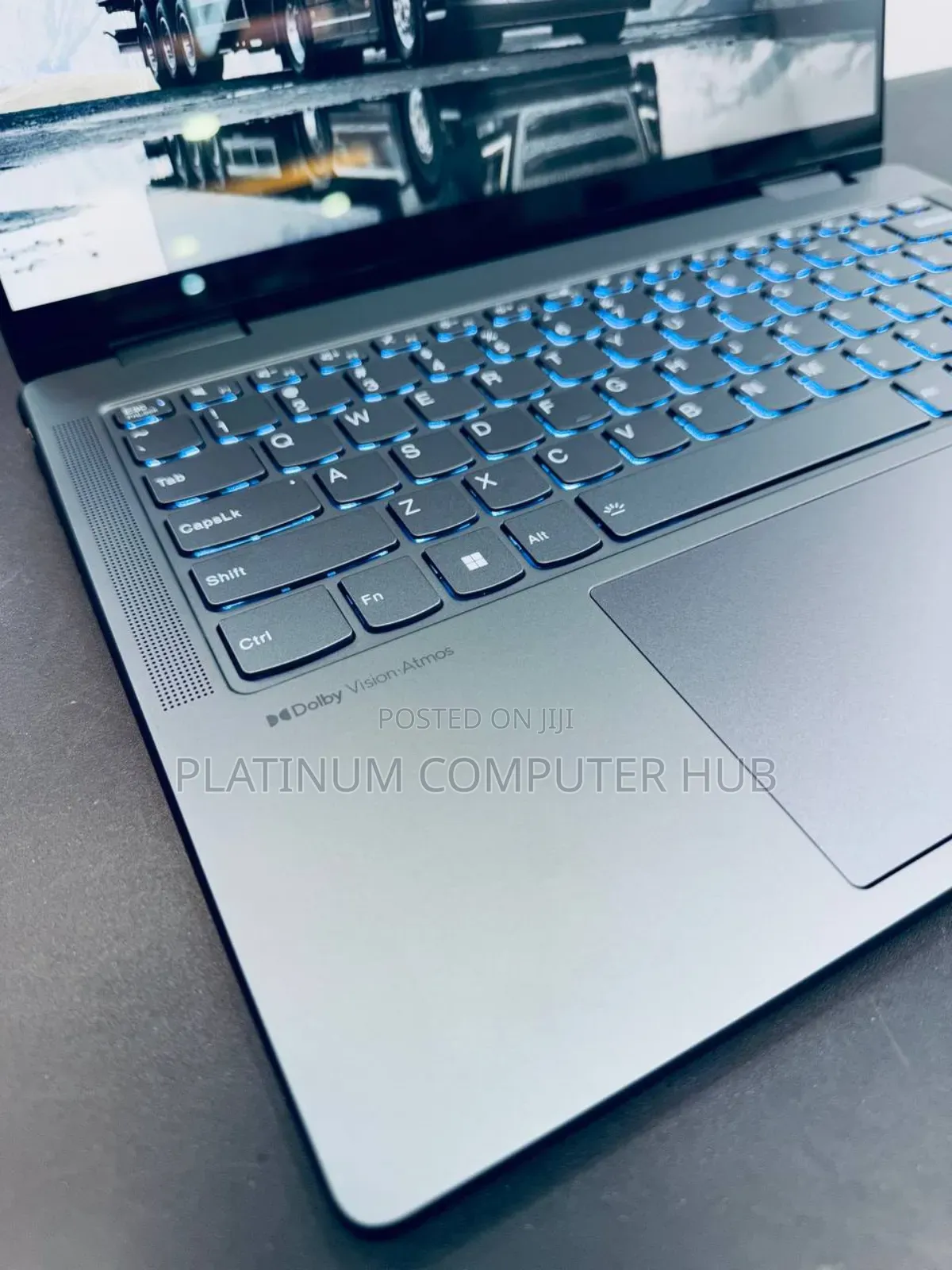 New Laptop Lenovo Yoga 7i 16GB Intel Core I7 SSD 512GB