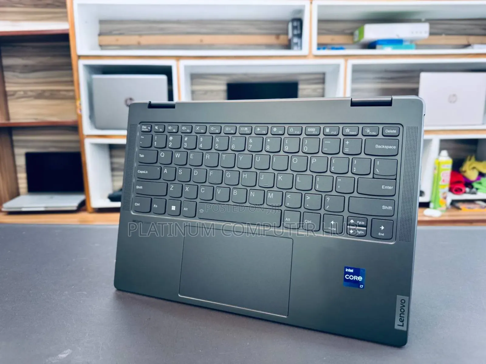 New Laptop Lenovo Yoga 7i 16GB Intel Core I7 SSD 512GB