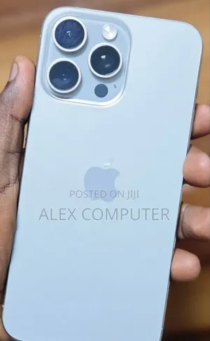 New Apple iPhone 15 Pro Max 256 GB Purple