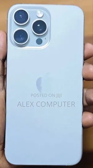 New Apple iPhone 15 Pro Max 256 GB Purple