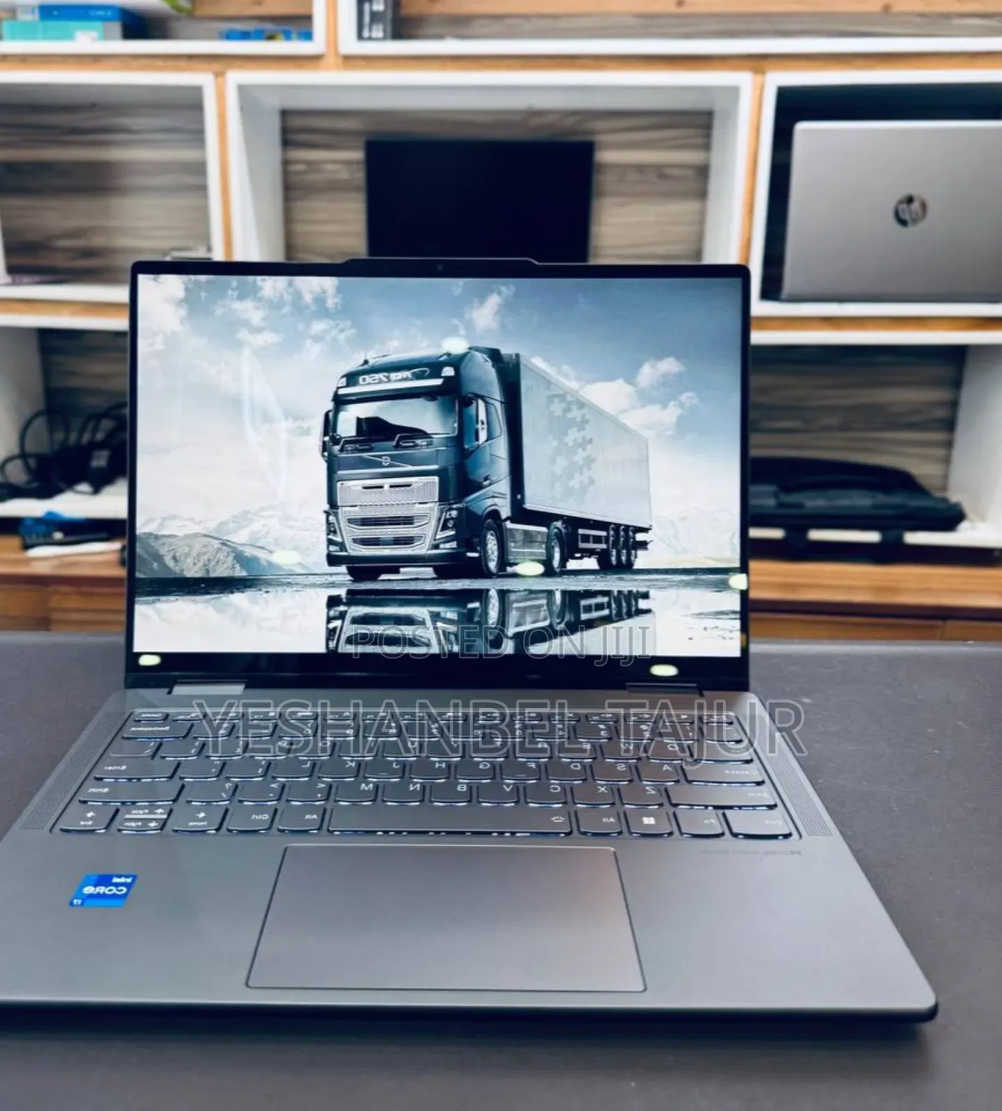 New Laptop Lenovo Yoga 7i 16GB Intel Core I7 SSD 512GB