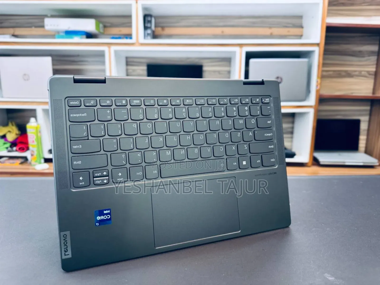 New Laptop Lenovo Yoga 7i 16GB Intel Core I7 SSD 512GB