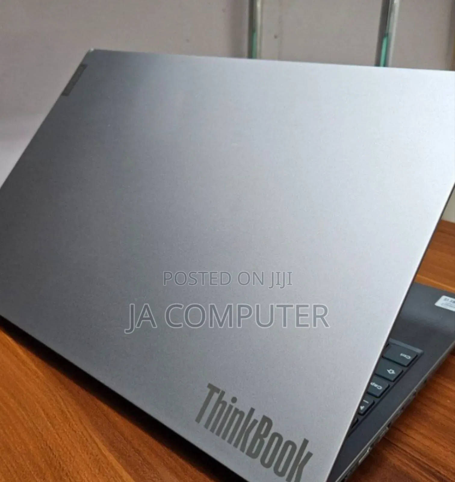 New Laptop Lenovo ThinkBook 15 8GB Intel Core I5 SSD 256GB