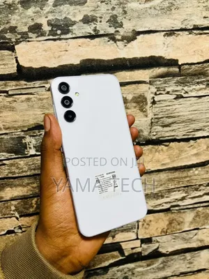 Photo - New Samsung Galaxy A15 128 GB White