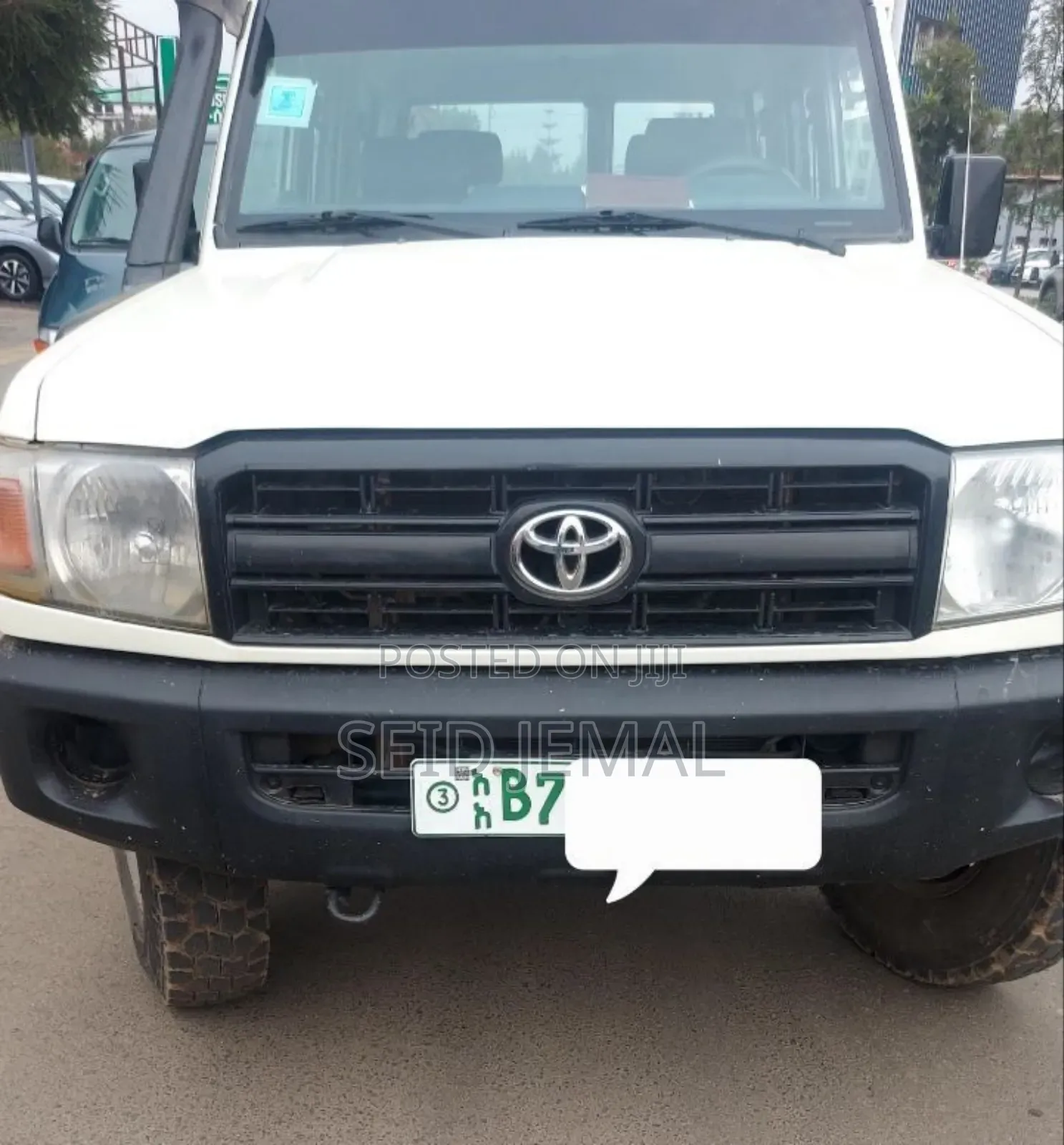 Toyota Land Cruiser 2015 White